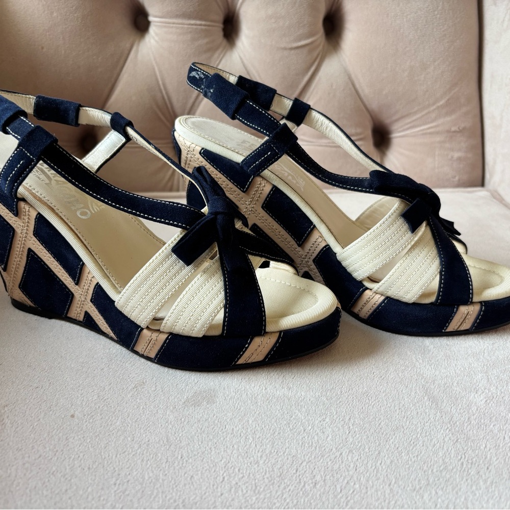 Blue Cream Wedges with Nautical Flair